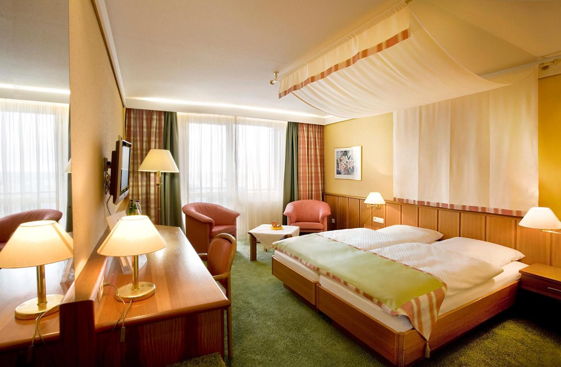 Wellness-& Nationapark Hotel Schliffkopf, Bwsc Байрсброн Экстерьер фото
